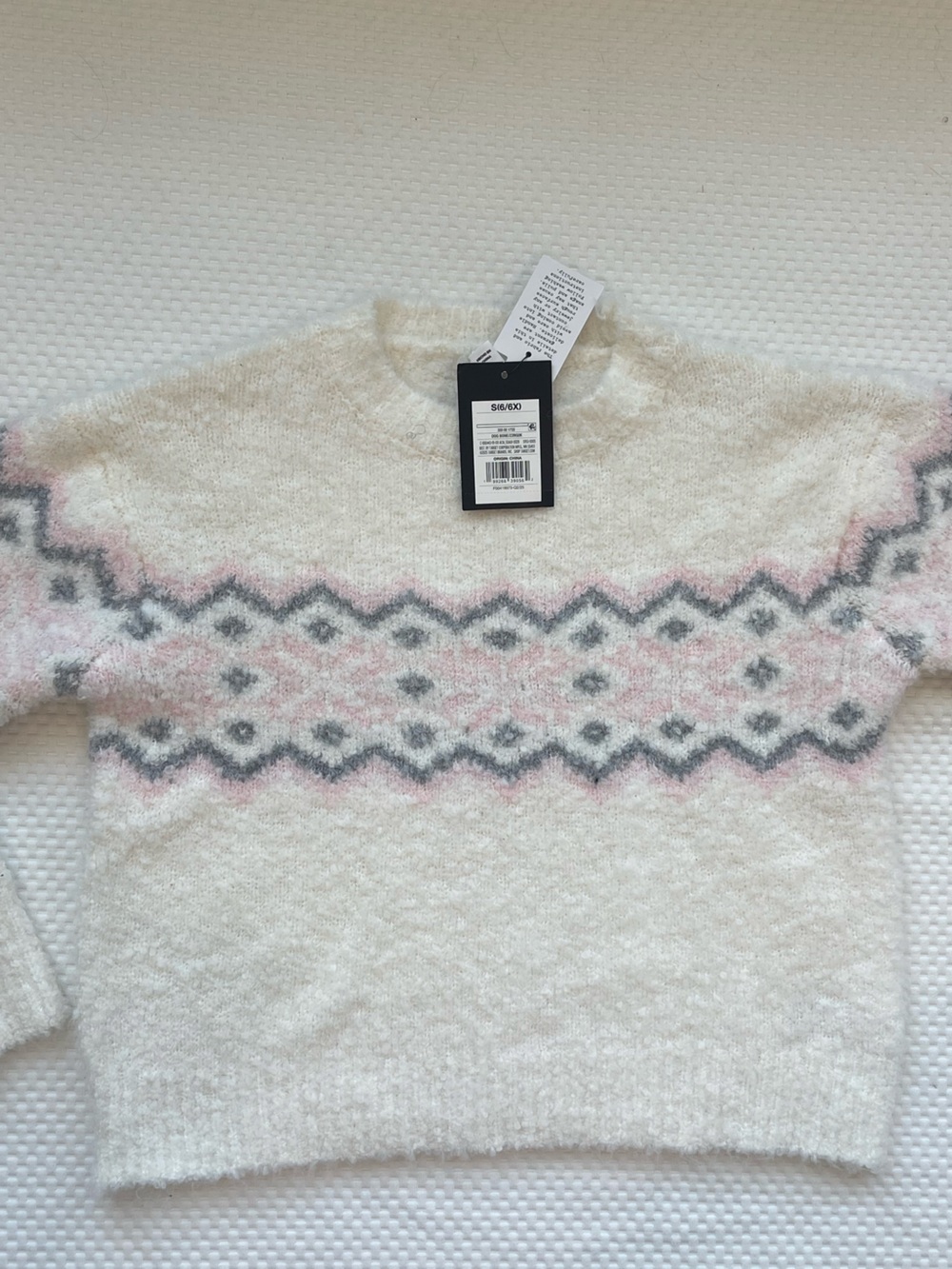 Art Class Girls Cream Pink Fair Isle Fuzzy Knit‎ Sweater Size S 6/6X New